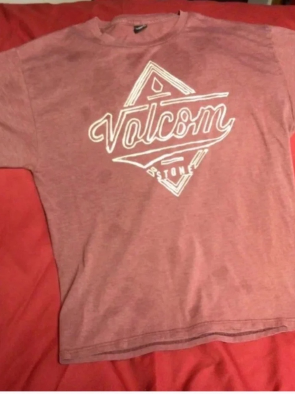 VOLCOM tshirt